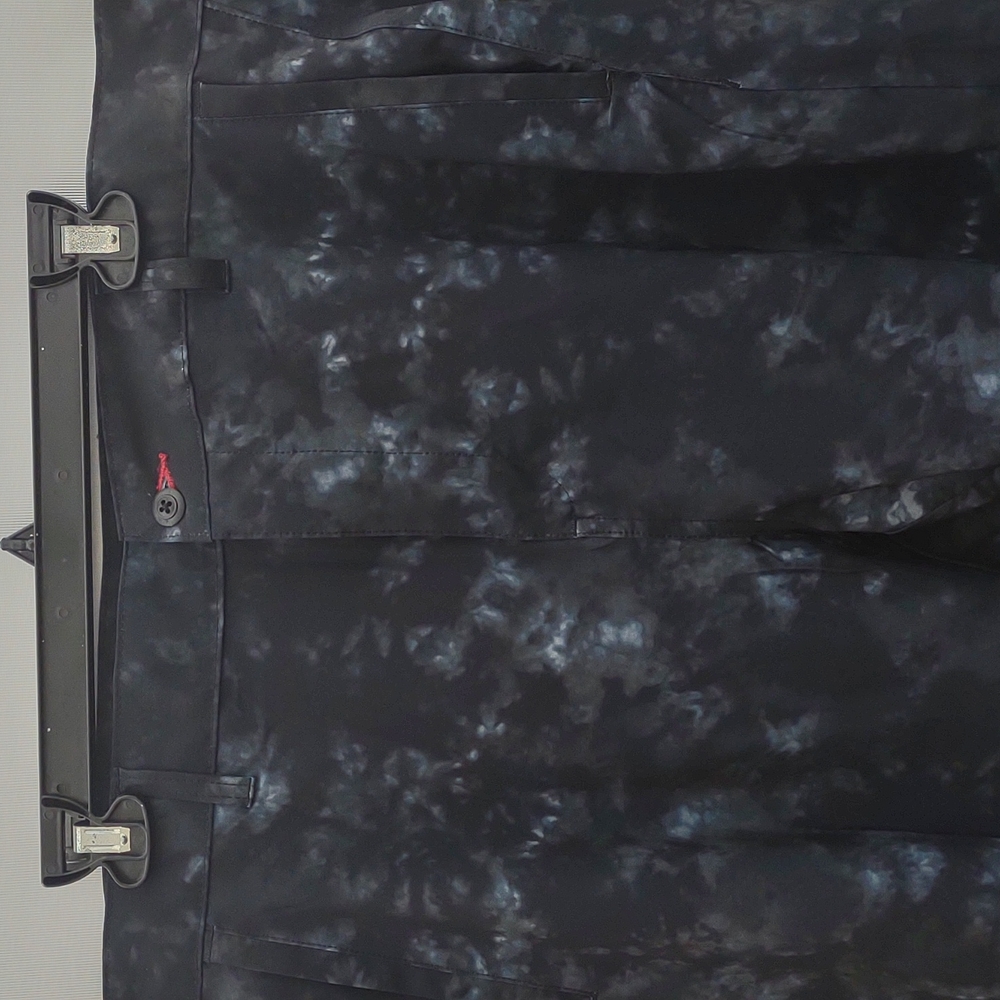 🆕 Split stretch Performance Golf ⛳ Shorts - Picture 2 of 6